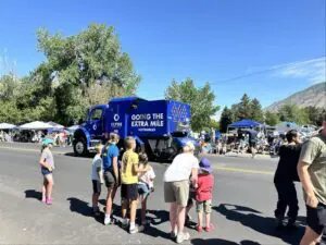 Miles at Springville Art Days